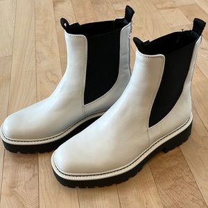 Sam Edelman ankle boots, white colour, US size 7. Brand new with box